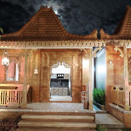 Joglo Jawa เจอปารา ภายนอก รูปภาพ