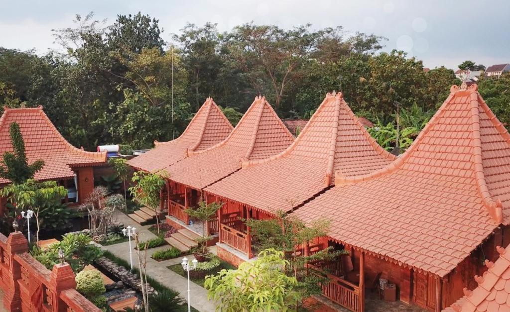 Joglo Jawa เจอปารา ภายนอก รูปภาพ