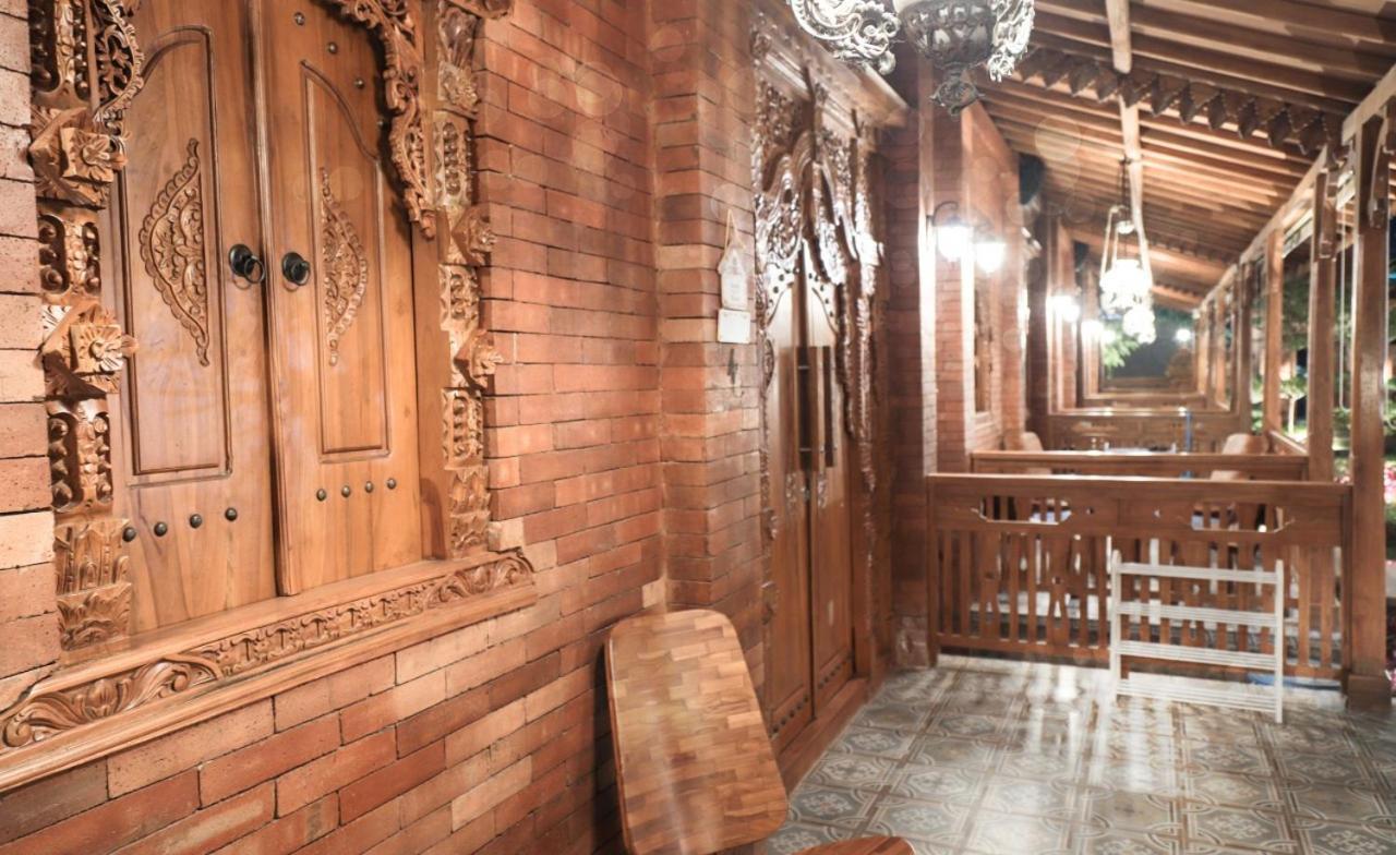 Joglo Jawa เจอปารา ภายนอก รูปภาพ