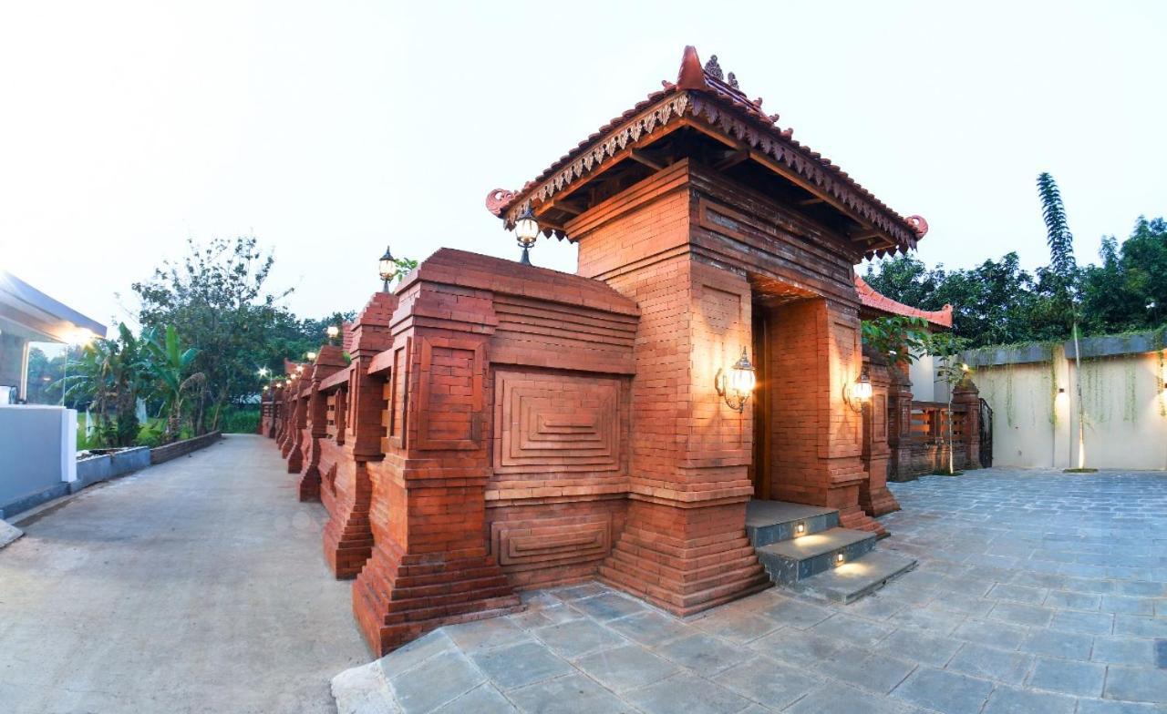 Joglo Jawa เจอปารา ภายนอก รูปภาพ